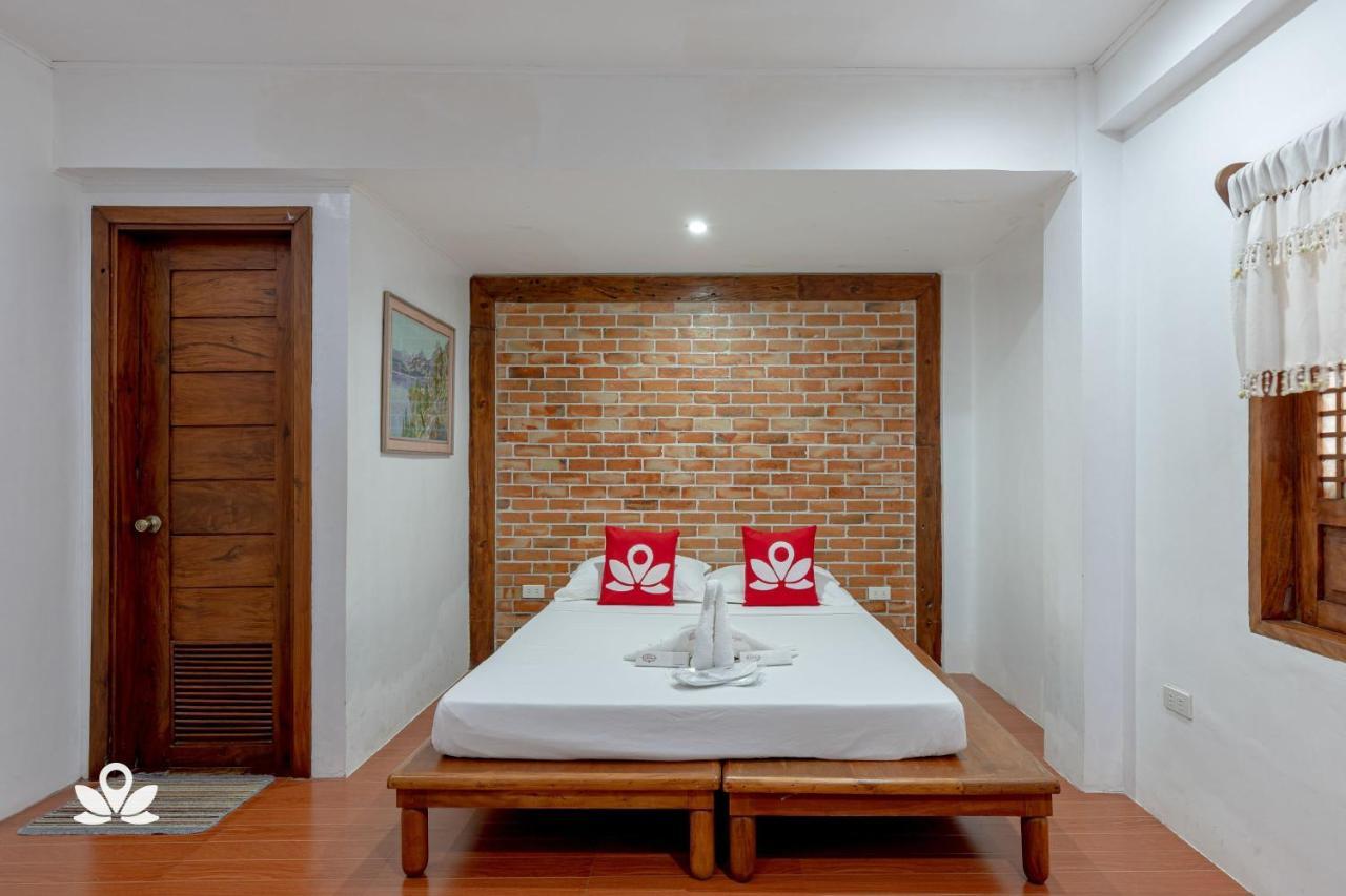 Zen Rooms Casa Lorenzo Legazpi Extérieur photo