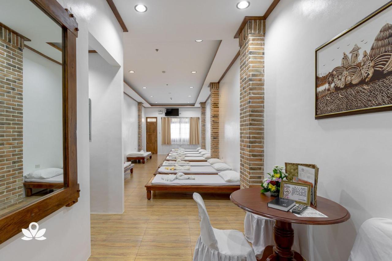 Zen Rooms Casa Lorenzo Legazpi Extérieur photo
