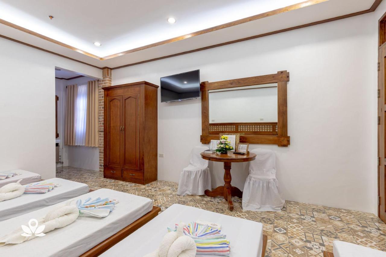Zen Rooms Casa Lorenzo Legazpi Extérieur photo