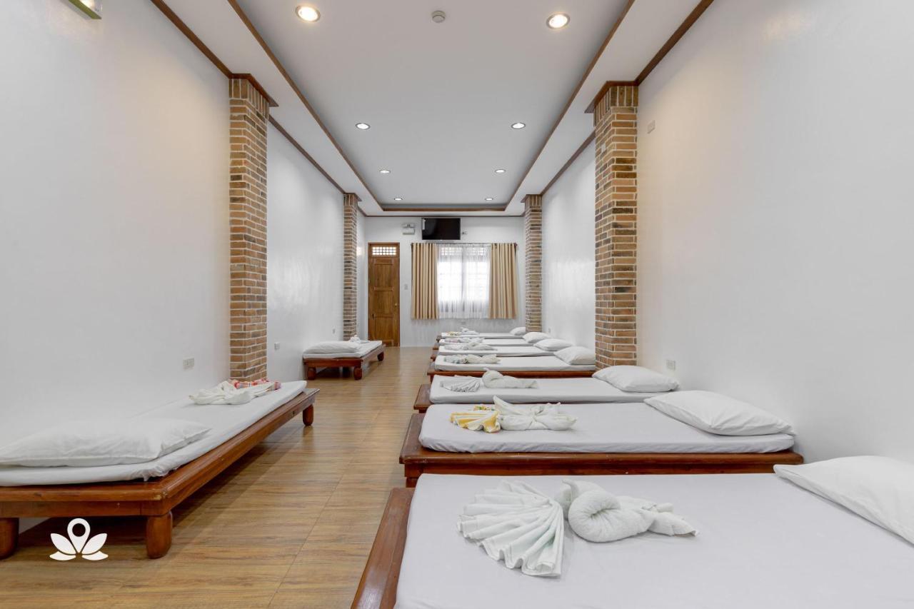 Zen Rooms Casa Lorenzo Legazpi Extérieur photo