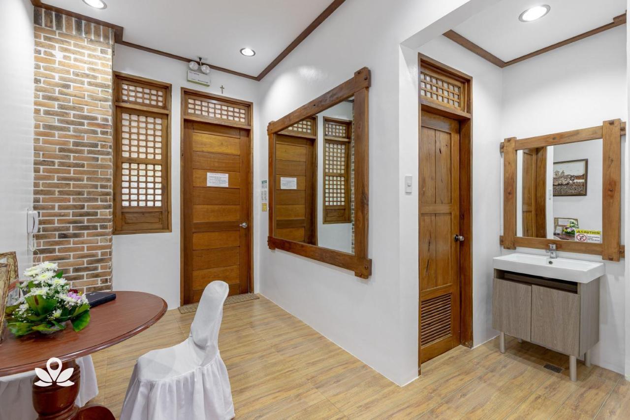 Zen Rooms Casa Lorenzo Legazpi Extérieur photo